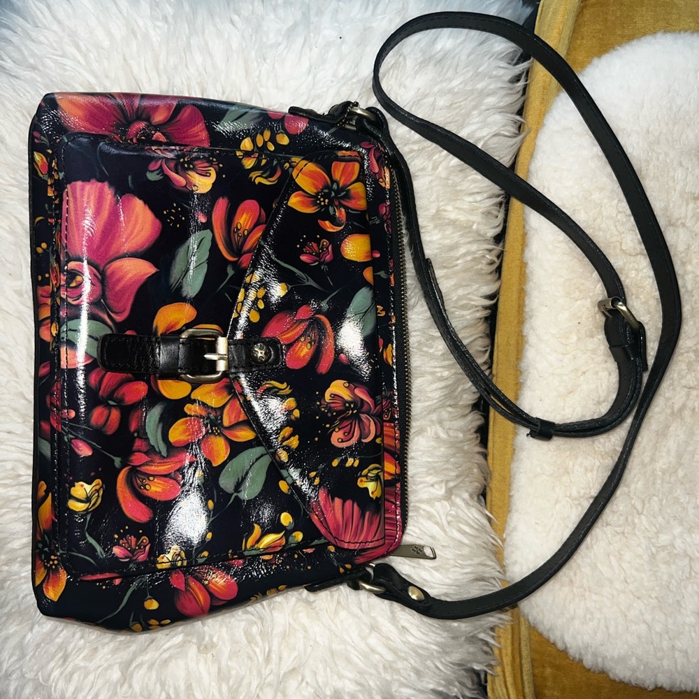 Patricia Nash Vibrant Floral Crossbody Bag
